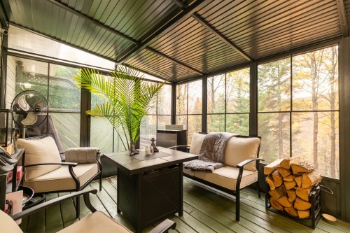 Sun Room - 87 Ch. Des Couleurs, Saint-Sauveur, QC -  With Deck Patio Veranda With Exterior