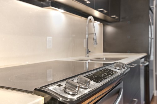 Kitchen - 710-350 Boul. De Maisonneuve O., Montréal (Ville-Marie), QC - Indoor Photo Showing Kitchen