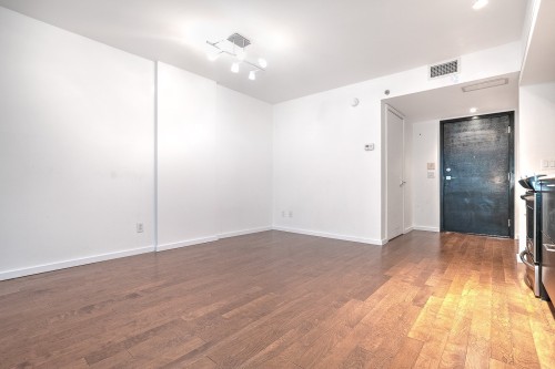 Living Room - 710-350 Boul. De Maisonneuve O., Montréal (Ville-Marie), QC - Indoor Photo Showing Other Room