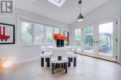 2231 Buttonbush Crescent, Mississauga, ON - Indoor Photo Showing Dining Room