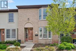 41 - 3041 GLENCREST ROAD  Burlington, ON L7N 3K1