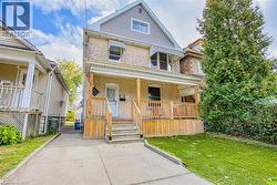 134 ROSSLYN Avenue N  Hamilton, ON L8L 7P6