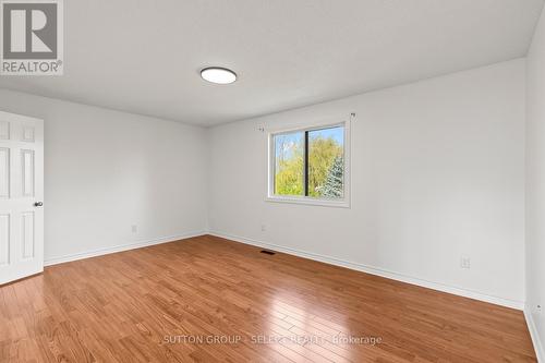176 Buttercup Court, London North (North R), ON - Indoor Photo Showing Other Room