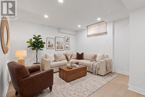 176 Buttercup Court, London North (North R), ON - Indoor