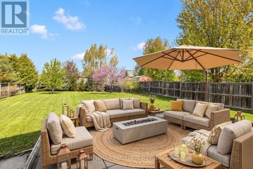 176 Buttercup Court, London North (North R), ON - Outdoor With Backyard
