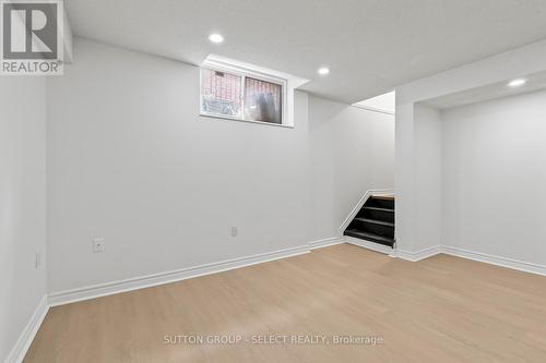 176 Buttercup Court, London North (North R), ON - Indoor