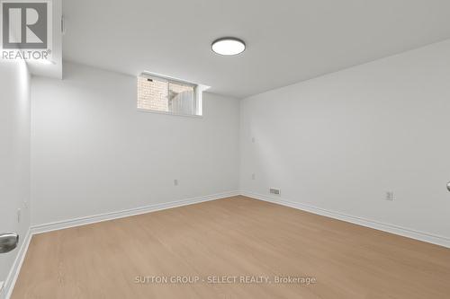 176 Buttercup Court, London North (North R), ON - Indoor Photo Showing Other Room
