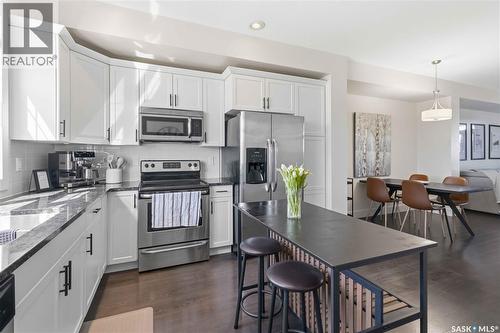 711 Meadows Boulevard, Saskatoon, SK - Indoor Photo Showing Kitchen