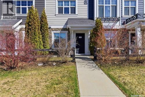 711 Meadows Boulevard, Saskatoon, SK - Outdoor