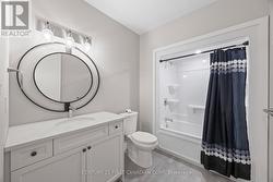 Granny Suite - 4 pc Bathroom - 