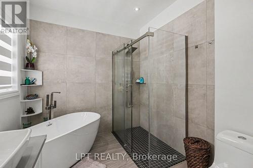 1942 Caprihani Way, Ottawa, ON - Indoor Photo Showing Bathroom