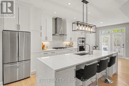 1942 Caprihani Way, Ottawa, ON - Indoor Photo Showing Kitchen With Upgraded Kitchen