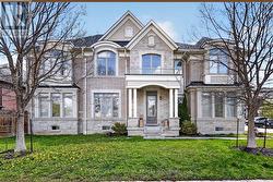 1 - 1815 FAIRPORT ROAD Pickering, ON L1V 0E3