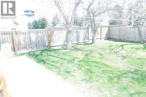 110 Railway Avenue E, Eyebrow, SK - Outdoor