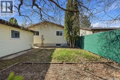 6602 Collins Bay, Regina, SK - Outdoor