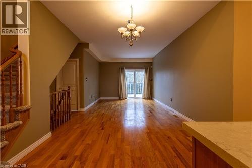 4066 Medland Drive, Burlington, ON - Indoor Photo Showing Other Room