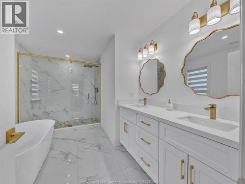 3684 Sutton Avenue, Windsor, ON - Indoor Photo Showing Bathroom