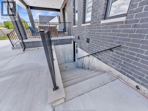 3684 Sutton Avenue, Windsor, ON - Outdoor With Exterior