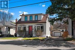 417 HILSON AVENUE  Ottawa, ON K1Z 6B9