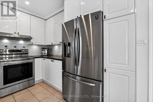 67 Summer Valley Drive, Brampton, ON - Indoor Photo Showing Kitchen