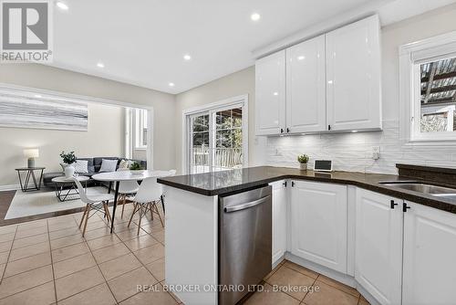 67 Summer Valley Drive, Brampton, ON - Indoor Photo Showing Kitchen With Upgraded Kitchen