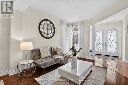67 Summer Valley Drive, Brampton, ON - Indoor Photo Showing Living Room