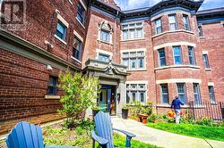 9 - 48 LAWTON BOULEVARD Toronto, ON M4V 1Z5