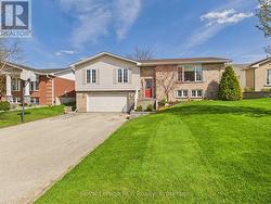 465 GRANDVIEW ROAD North Huron (Wingham), ON N0G 2W0