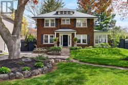 373 ROSSMORE BOULEVARD  Burlington, ON L7N 1R9