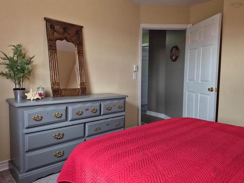 2591 Barronsfield Road, River Hebert, NS 