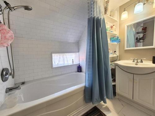 2591 Barronsfield Road, River Hebert, NS 