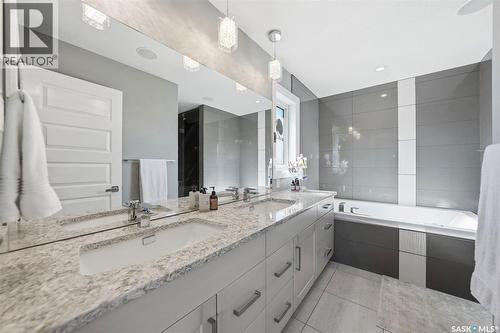118 Werschner Crescent, Saskatoon, SK - Indoor Photo Showing Bathroom