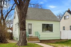4015 2nd AVENUE  Regina, SK S4T 0B3