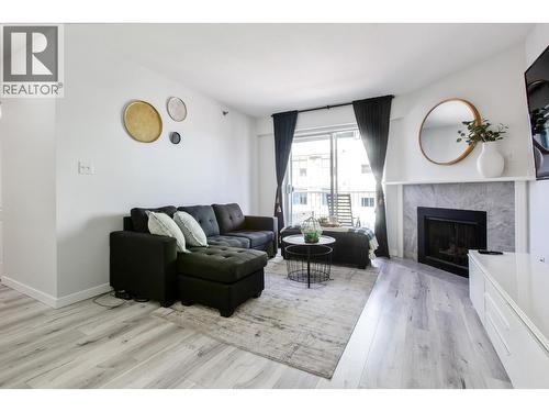 440 22661 Lougheed Highway, Maple Ridge, BC 