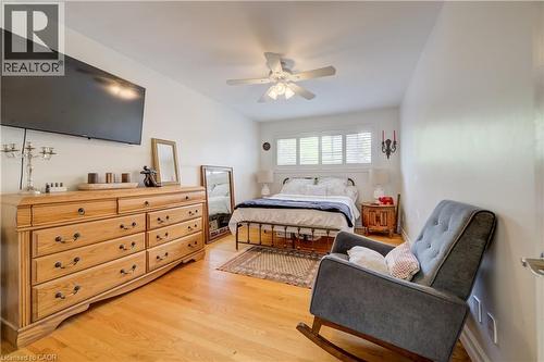 209 Willowdale Avenue, Waterloo, ON - Indoor Photo Showing Bedroom