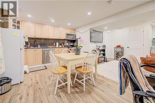 209 Willowdale Avenue, Waterloo, ON - Indoor