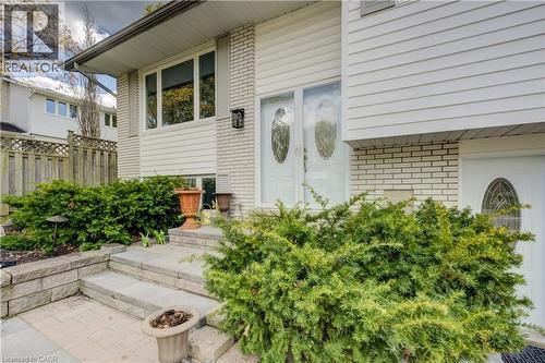 209 Willowdale Avenue, Waterloo, ON - Outdoor