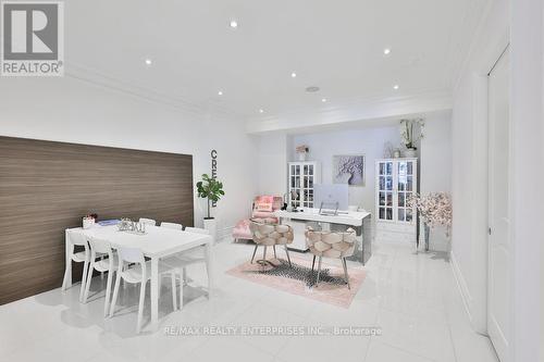 1459 Stavebank Road, Mississauga, ON - Indoor