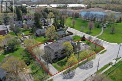 102 FRONT STREET E Whitby, ON L1N 1A1