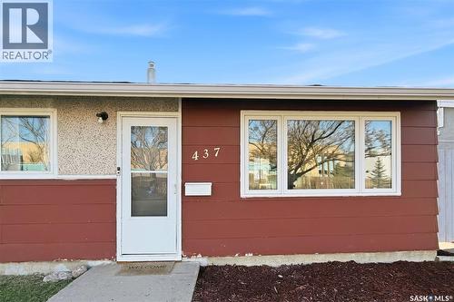 437 W Avenue N, Saskatoon, SK - Outdoor With Exterior