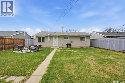 437 W Avenue N, Saskatoon, SK - Outdoor