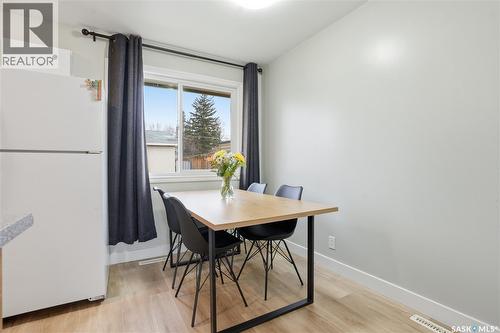 437 W Avenue N, Saskatoon, SK - Indoor Photo Showing Dining Room