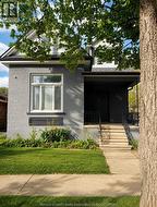 272 McKay AVENUE Windsor, ON N9B 1Z4