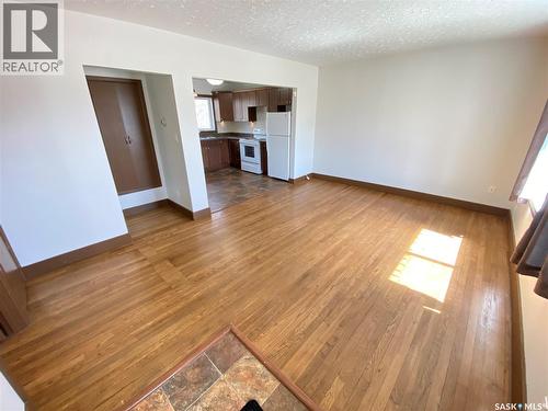 85 Smith Street E, Yorkton, SK - Indoor