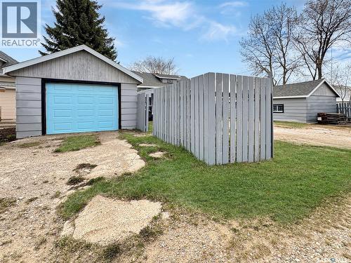 405 Railway Avenue, Cut Knife, SK - Outdoor