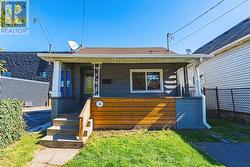 24 ROWANWOOD STREET  Hamilton, ON L8L 7H3