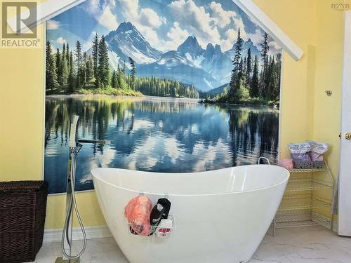 2591 Barronsfield Road, River Hebert, NS -  Photo Showing Bathroom