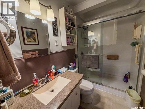 319 March Avenue E, Langenburg, SK - Indoor Photo Showing Bathroom