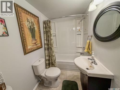 319 March Avenue E, Langenburg, SK - Indoor Photo Showing Bathroom