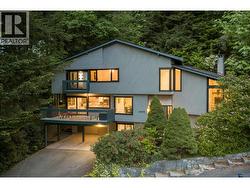 2086 RIVERGROVE PLACE  North Vancouver, BC V7H 2L4